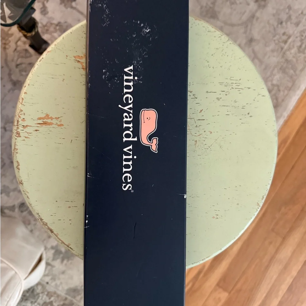 Vineyard Vines Navy and White Men's Tie